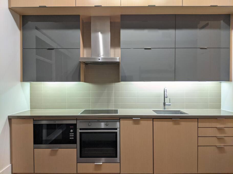 Toronto Lofts Apartment Luaran gambar