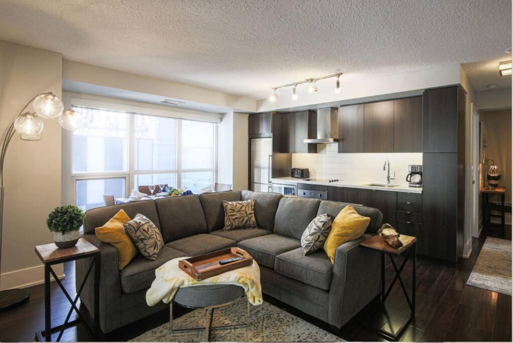 Toronto Lofts Apartment Luaran gambar