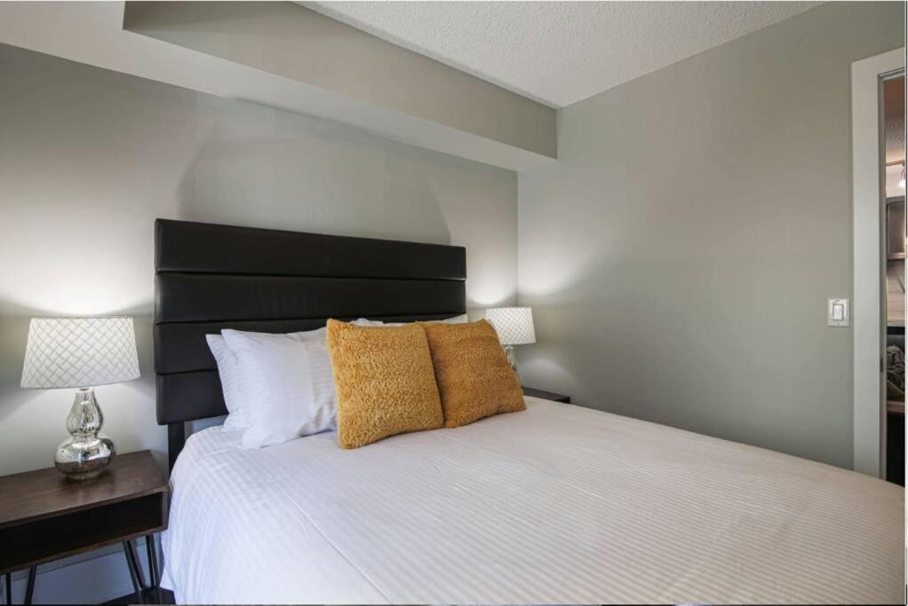 Toronto Lofts Apartment Luaran gambar