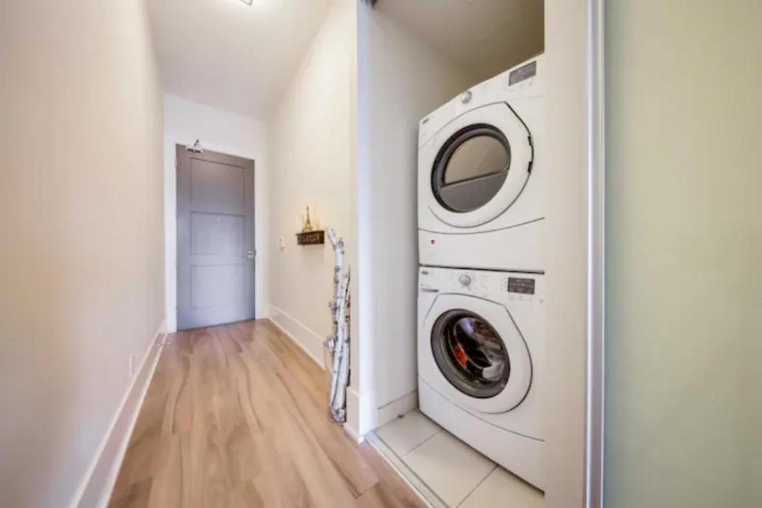 Toronto Lofts Apartment Luaran gambar